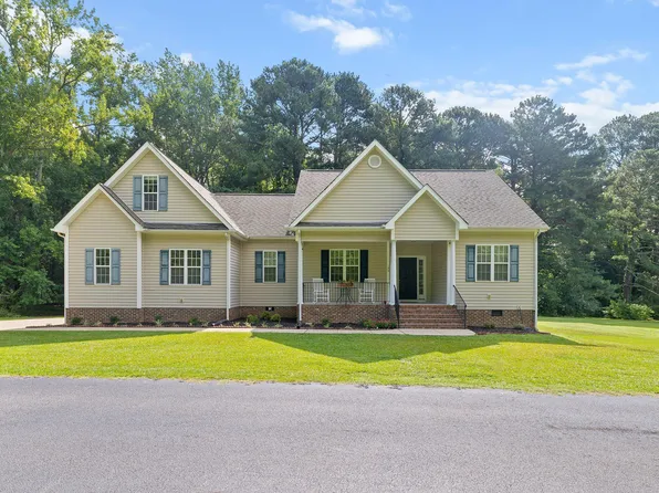 140 Lee Ln, Smithfield, NC 27577