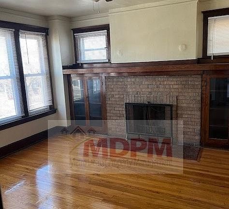 4th image of 4489 Seminole St