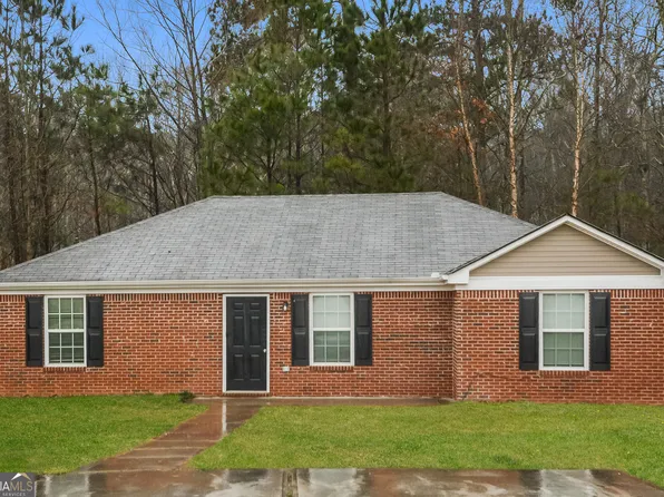 614 Dove Cv, Social Circle, GA 30025