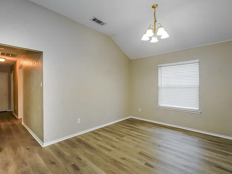4413 Corner Brook Ln — Photo 6