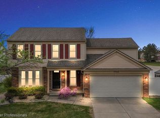 7743 E Claymore Ct, Canton, MI 48187