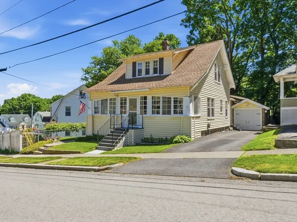 17 Tallawanda Dr, Worcester, MA 01603
