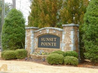 152 Sunset Ln, Woodstock, GA 30189