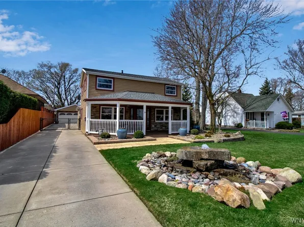 16 Toelsin Rd, Cheektowaga, NY 14225