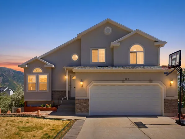 1228 E 3225 N, Layton, UT 84040