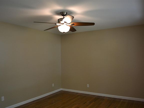 5th image of 512 Burnett St