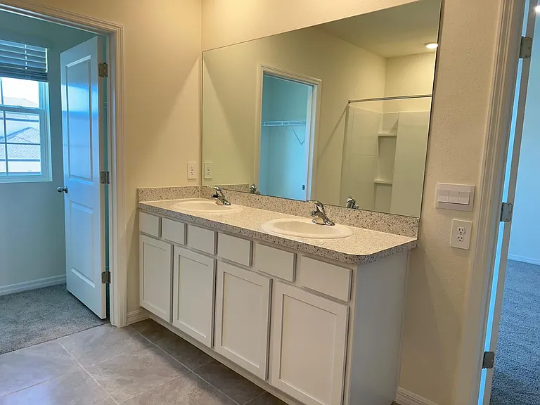 12760 Lateral Root Dr — Photo 8