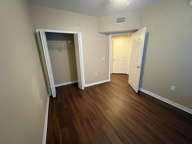 9610 Seadale Ct #102 — Photo 25