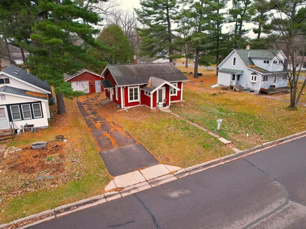 313 Wood St S, Mora, MN 55051