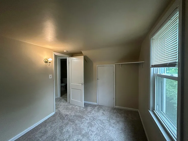 6160 McGuire St — Photo 16