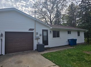 1447 Kennedy Ave, Schererville, IN 46375