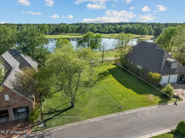 14 Sunset Hl, Hattiesburg, MS 39402