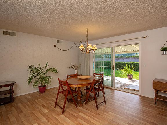 5th image of 417 Crestview Dr