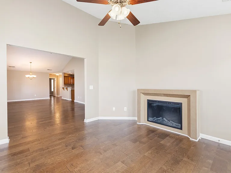 395 Devon Chase Hl #1004 — Photo 9