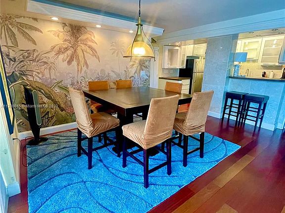 4th image of 5838 Collins Ave APT 7B