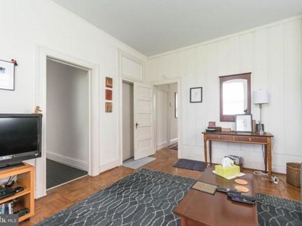 720 Gladstone Ave APT 2