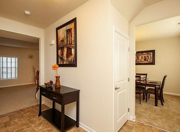 5th image of 6418 Greyhaven Dr