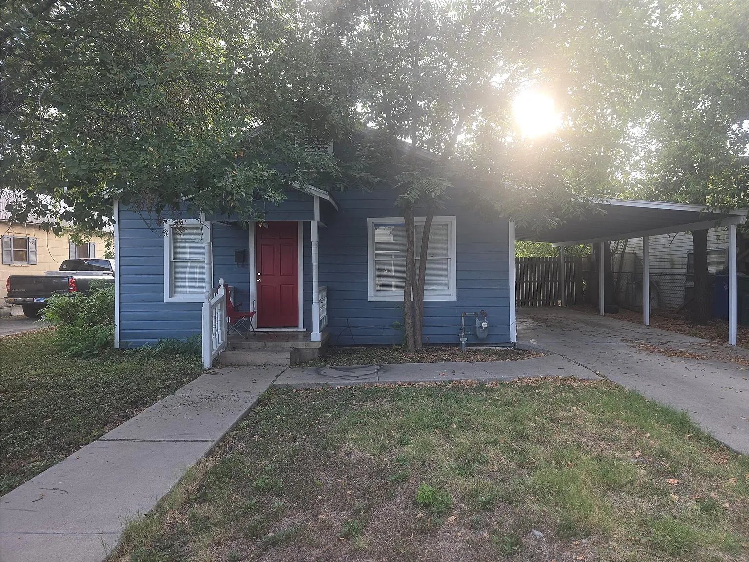 3 bed, 2.0 bath, 1104 sqft, $1,725 — Photo 1
