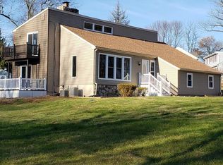 1251 N Manor Rd, Honey Brook, PA 19344