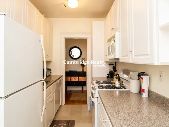 1945 Commonwealth Ave #47T, Brighton, MA 02135