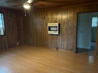 107 North St, Flippin, AR 72634