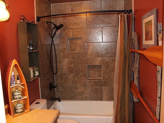 Newly tiled bath & floor