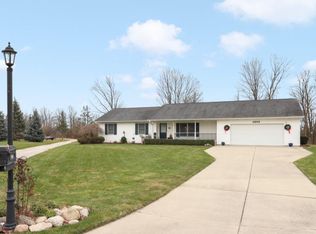 4895 Canterbury Ct, Vassar, MI 48768