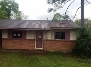 316 Skyview Ln, Vicksburg, MS 39183