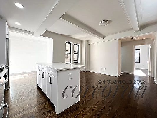 2nd image of 25 W 68th St #4E