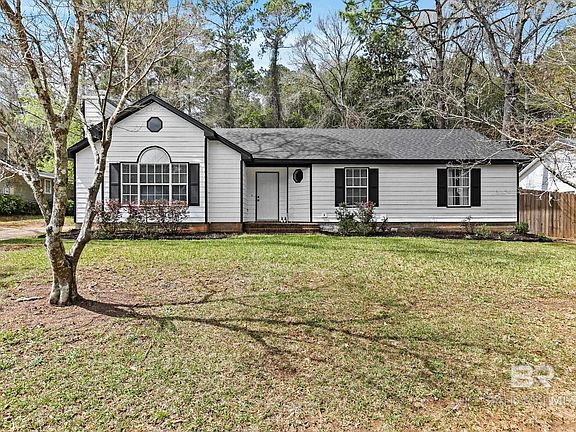 3rd image of 109 Meadow Wood Dr