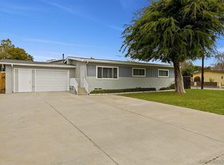 9070 Rosedale Dr, Spring Valley, CA 91977