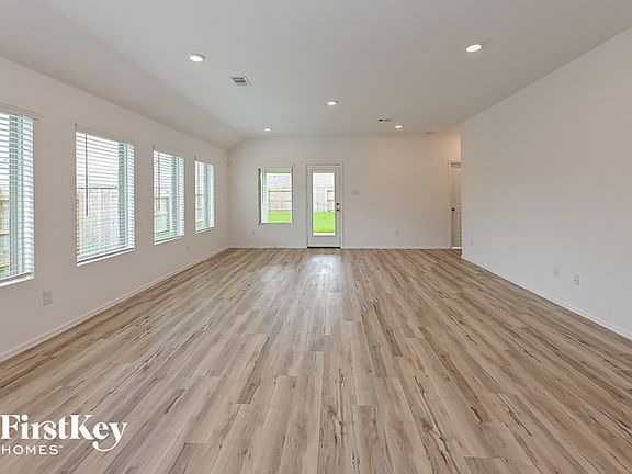 3rd image of 5218 Eagleton Dr