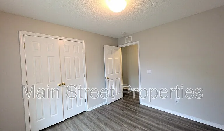 8660 Figland Ave — Photo 15