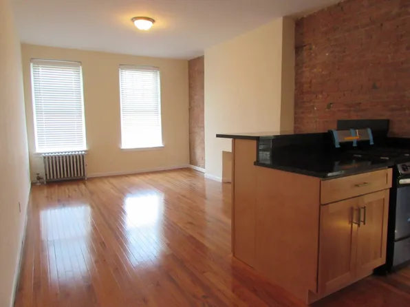 36 Morton Street image 1 of 7