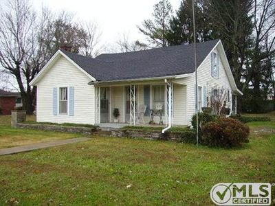 705 Haley St, Lafayette, TN, 37083
