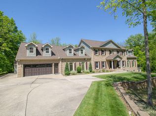2707 Rain Tree Ct, Columbia, MO 65201