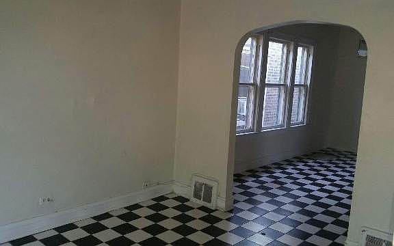 5th image of 6334 S Sacramento Ave