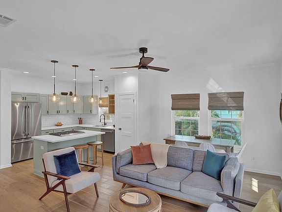 4th image of 1621 Sunshine Dr
