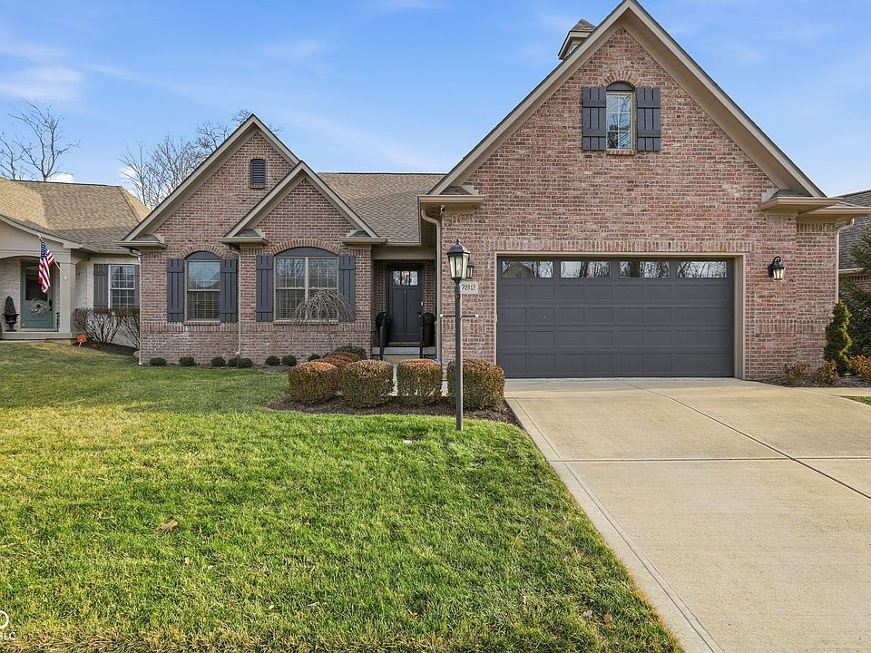 1st image of 982 Oscar Ln