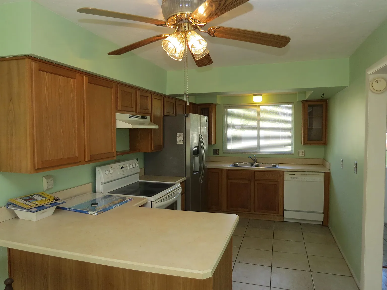 90 Dawn Drive - 1 — Photo 3