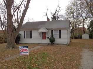 17 Crestwood Cir, Hampton, VA 23669