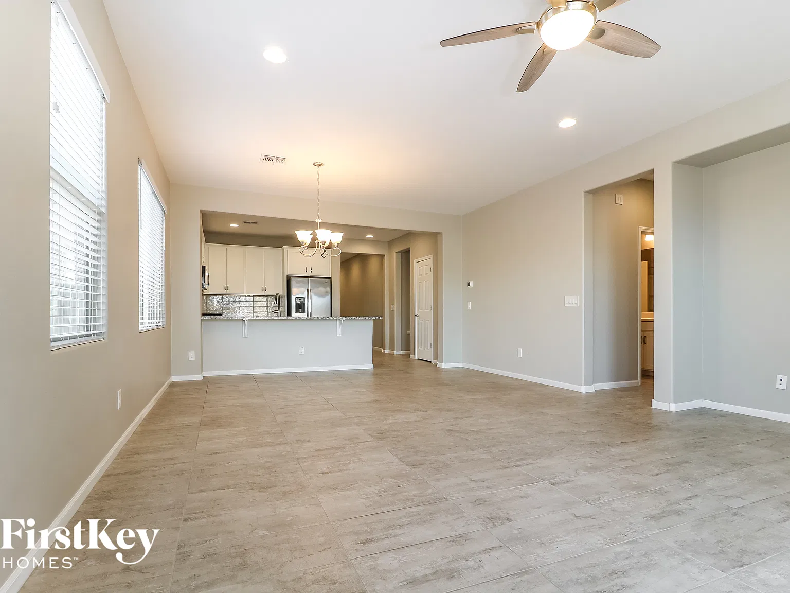 4 bed, 3.0 bath, 1967 sqft, $2,345 — Photo 4