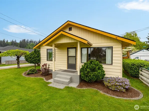 1309 State Rt 20, Burlington, WA 98233