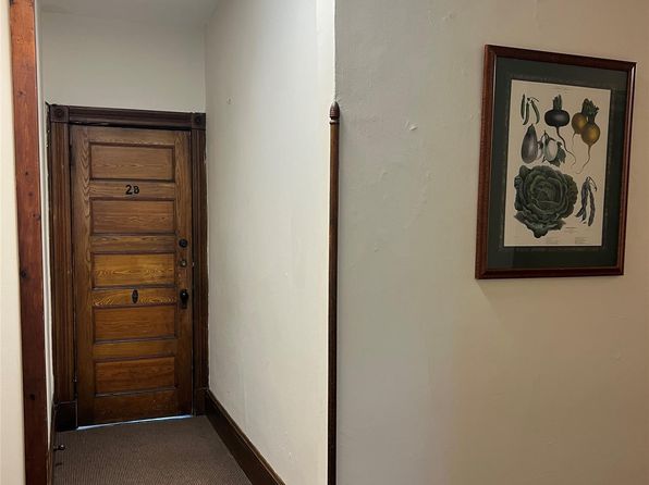 32 Parkway #2B