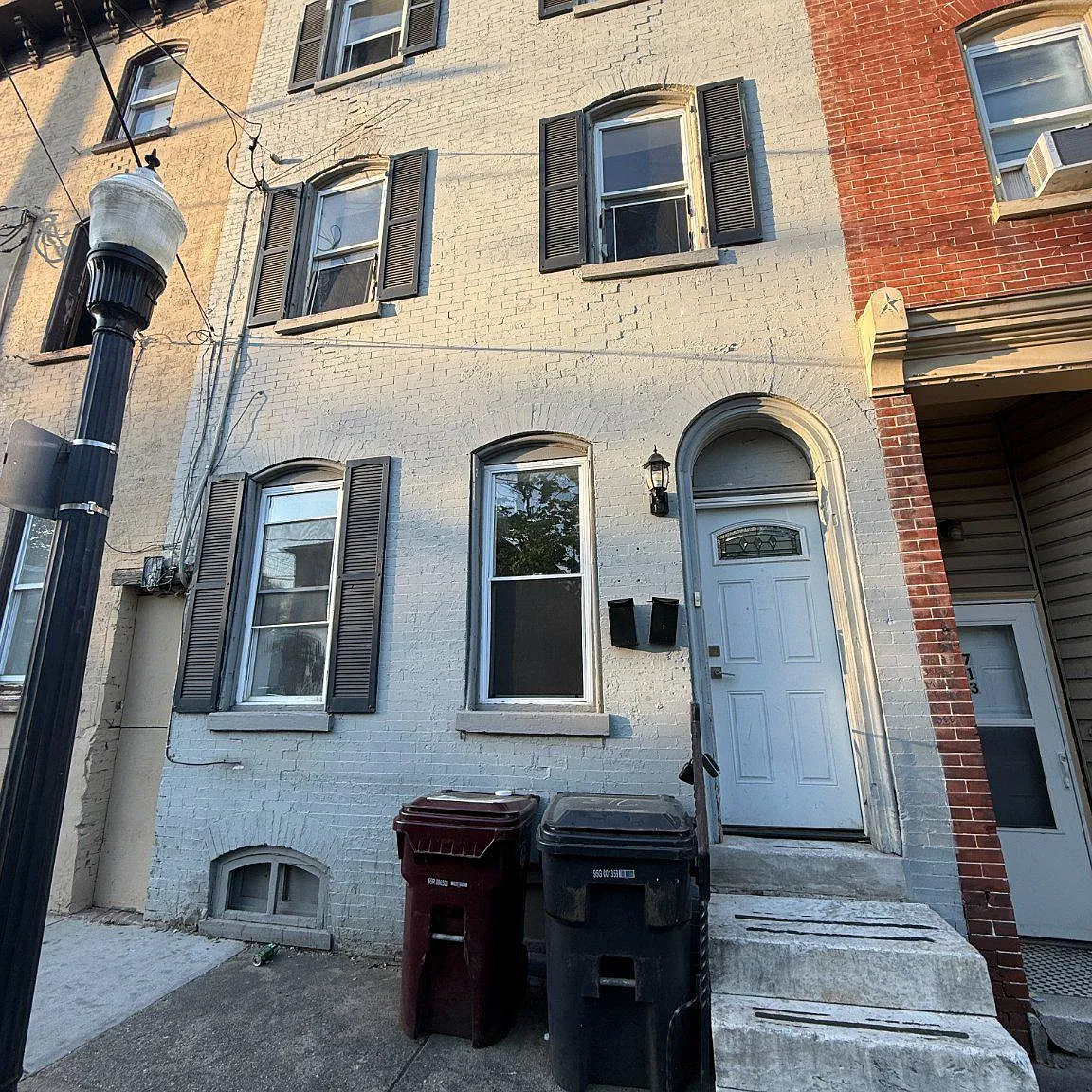1 bed, 1.0 bath, 1750 sqft, $1,150 — Photo 1