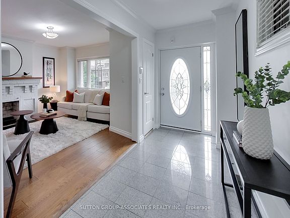 3rd image of 323 Lauder Ave