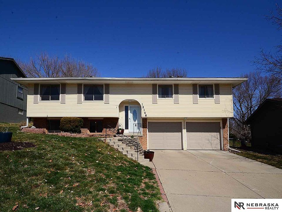 1st image of 12148 Erskine Cir