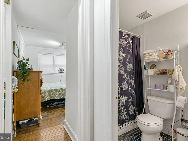 802 S 4th St #1 — Photo 7