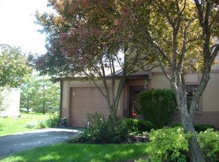 677 Alta View Ct, Worthington, OH 43085