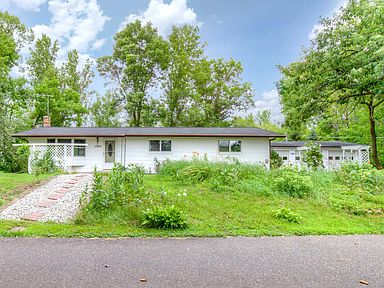 10800 Green Lake Trl Chisago City Mn 55013 Zillow